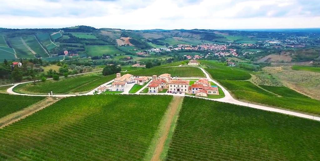 Borgo Conde Wine Resort Forlì Exterior foto