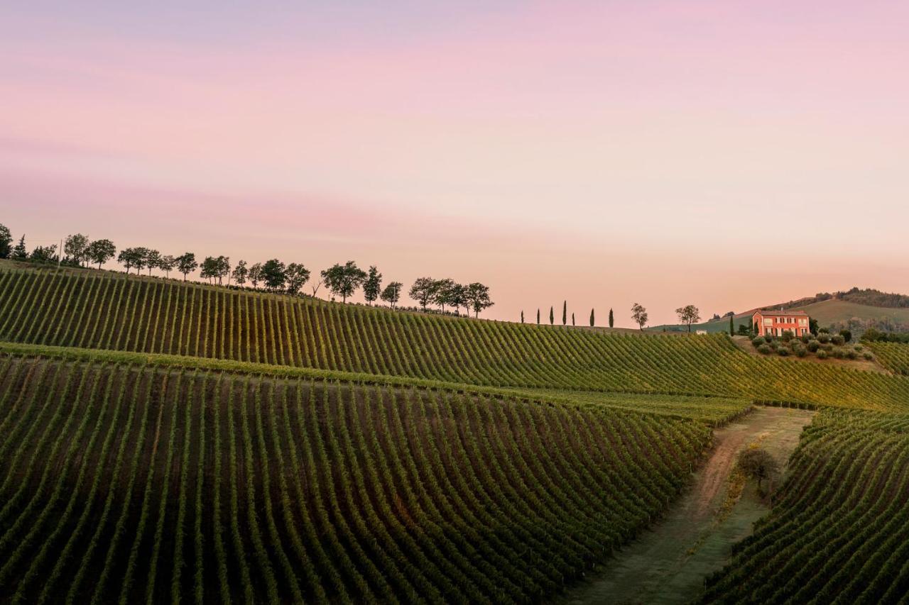 Borgo Conde Wine Resort Forlì Exterior foto